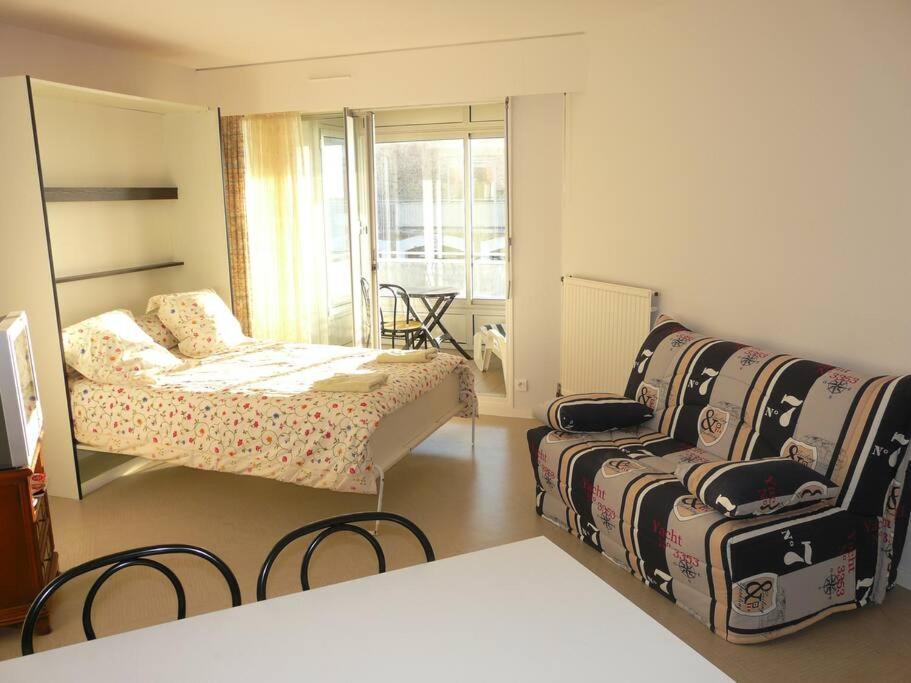 Apartment Face A La De 33m2 Avec Terrasse Et Wifi *